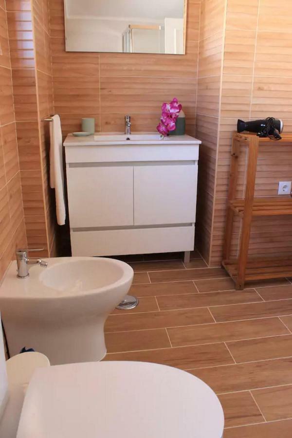 Lovely Apartment In The Center Of Aveiro Ngoại thất bức ảnh